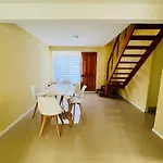 Casa Con Buena Conectividad En Talca